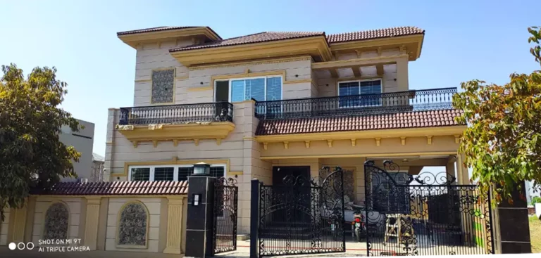 Finishing and Construction of Residential Houses in DHA, Lahore